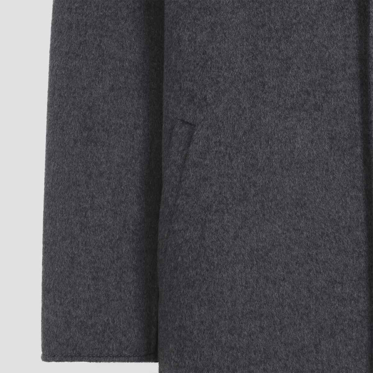 AMI Paris Mantel