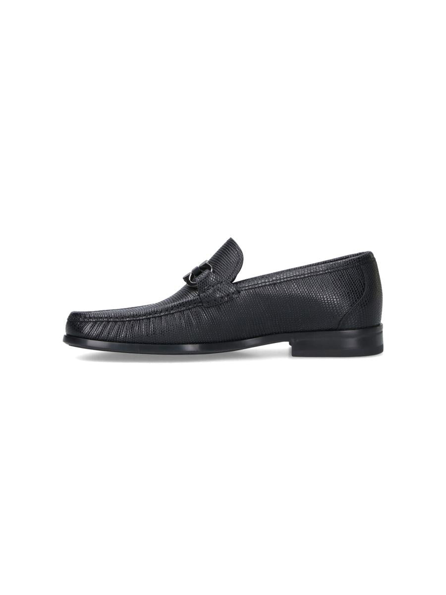 Salvatore Ferragamo Flache Schuhe