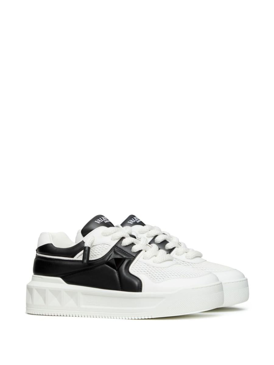 Valentino Garavani „One Stud“-Ledersneaker
