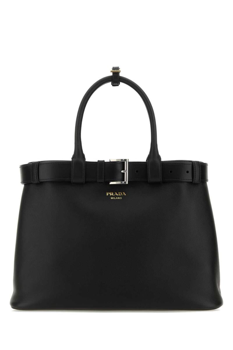 Prada-Handtaschen.