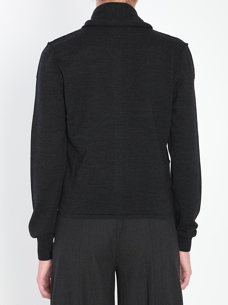 Gedrehter Cardigan mit Schal