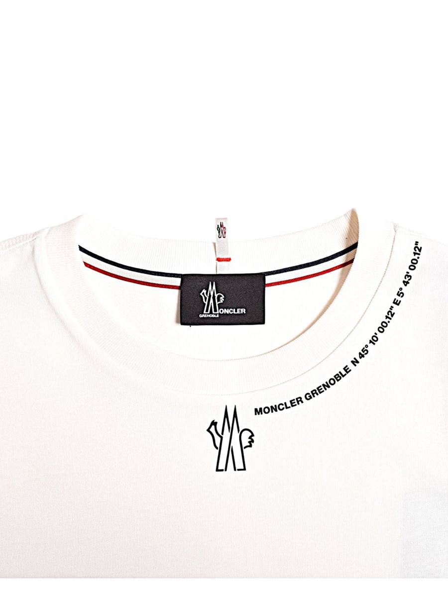 MONCLER Oberteile