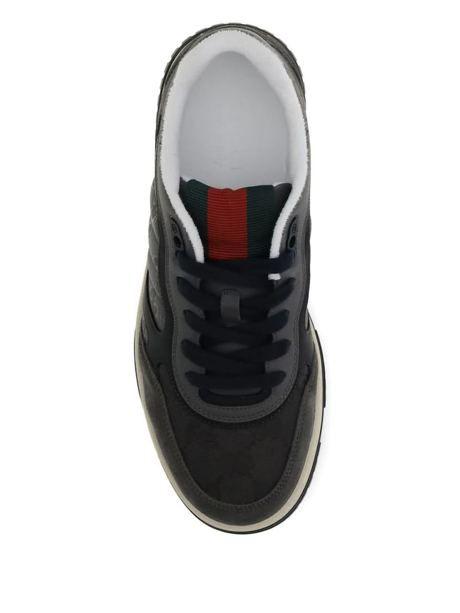 Flache Gucci-Schuhe