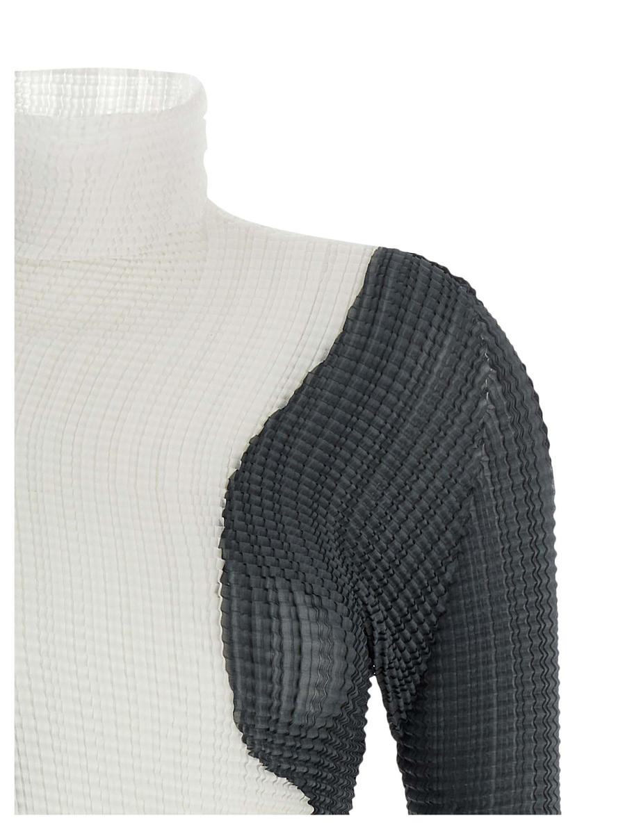Issey Miyake – Bluse „Abstract Tint Pleats“