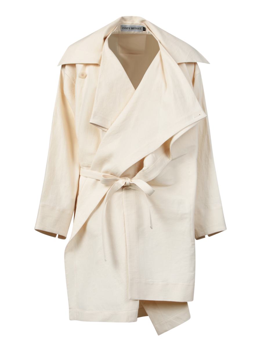 Issey Miyake Mäntel