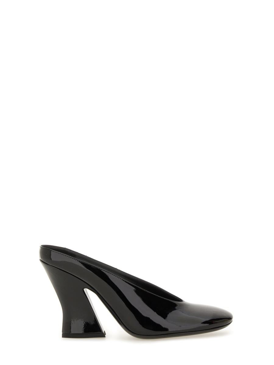 Givenchy „Sculpted“ Lederpumps