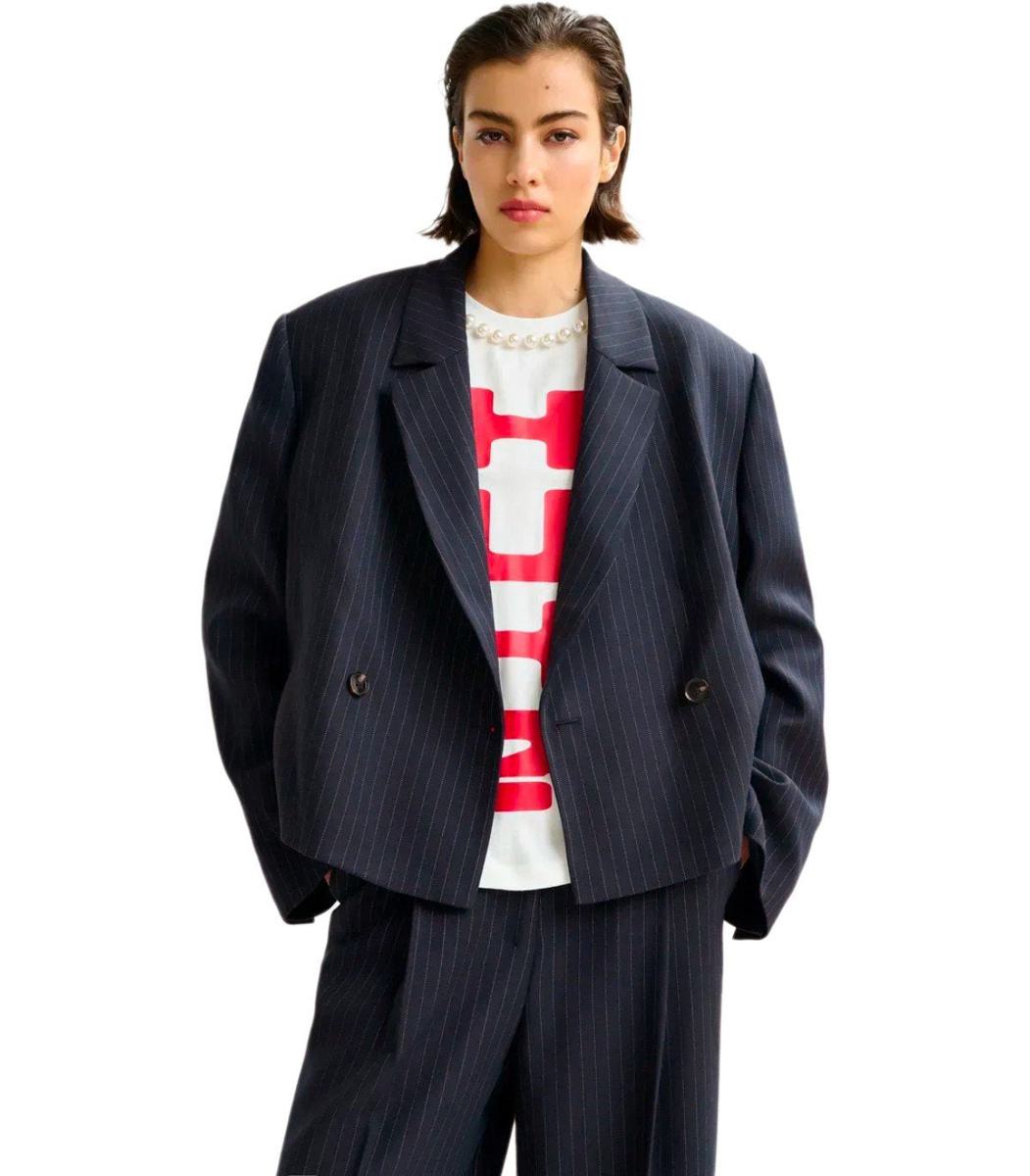 Essentiel Antwerp – Kurzer Blazer „Itzle“ in Marineblau