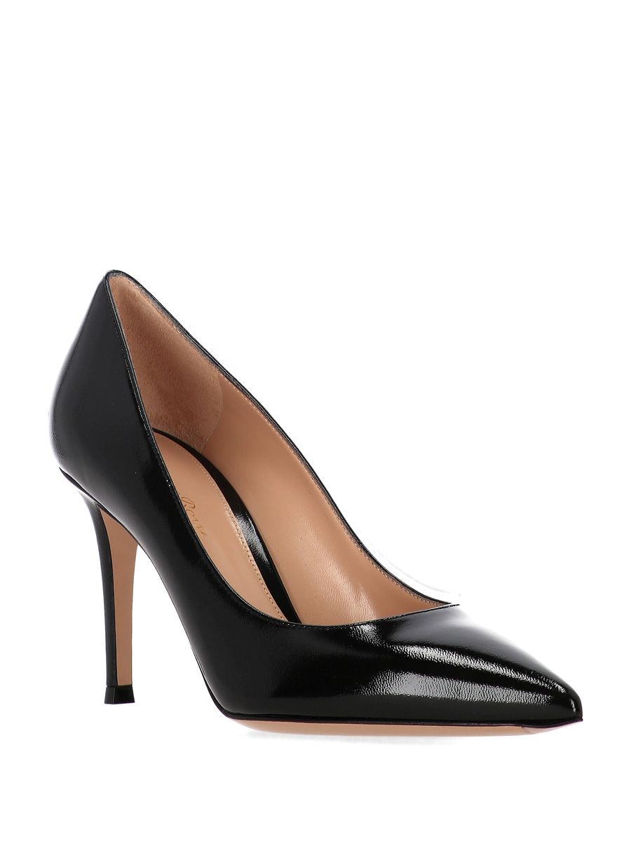 Gianvito Rossi mit Absatz
