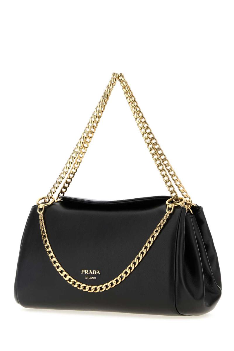 Prada-Handtaschen.