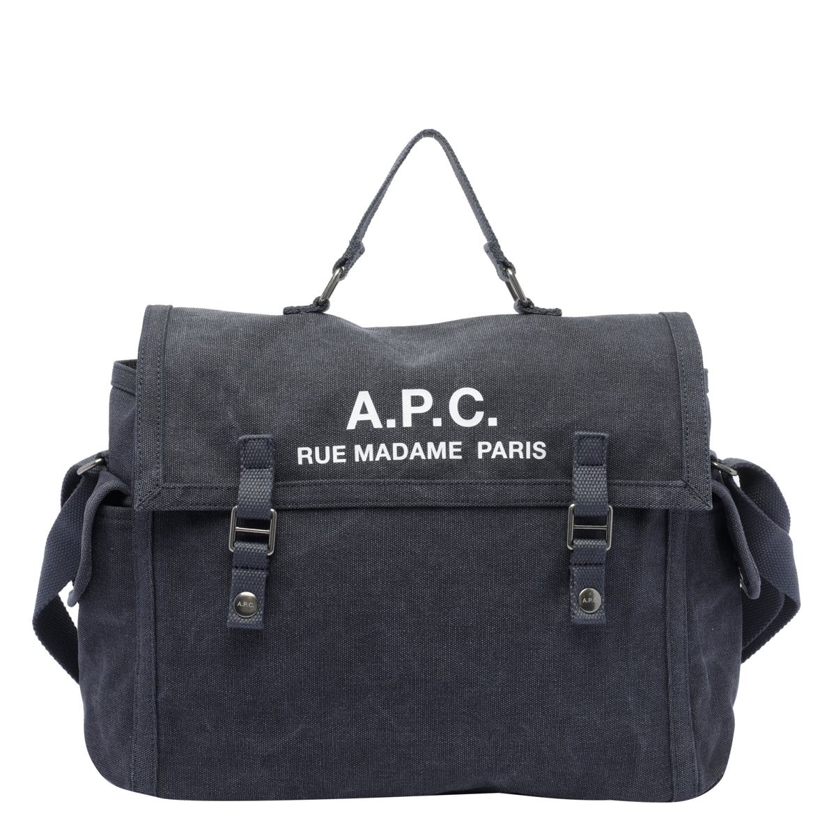 APC-Taschen