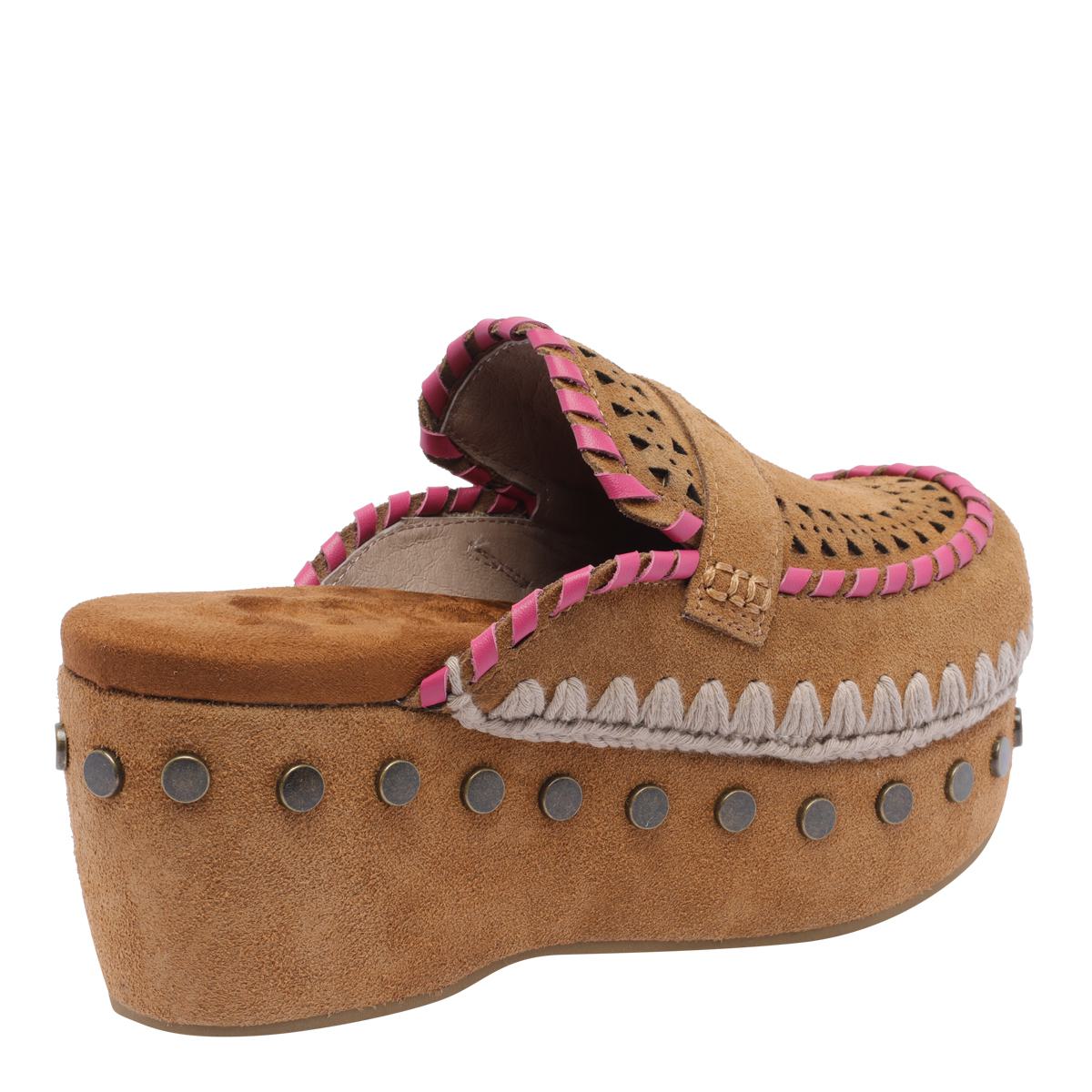 Mou Sandalen