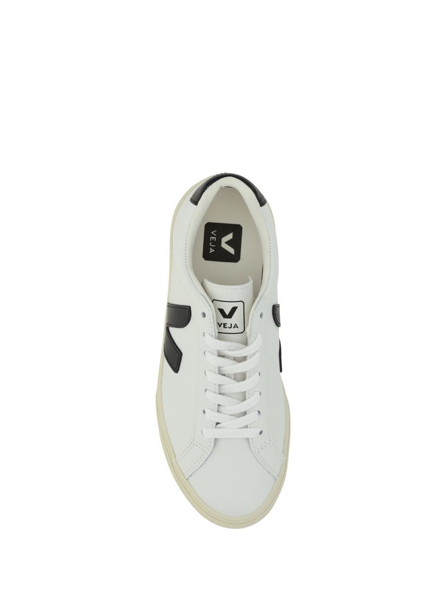 Veja Sneaker
