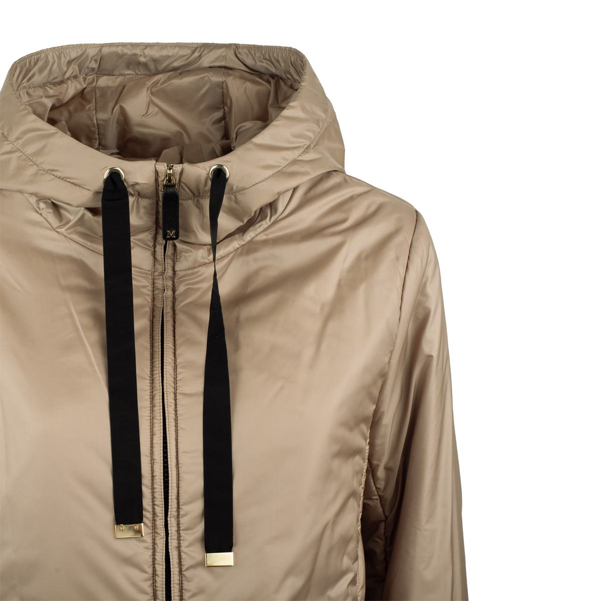 Max Mara Wattierte Jacke mit Kapuze aus tropfnassem Canvas