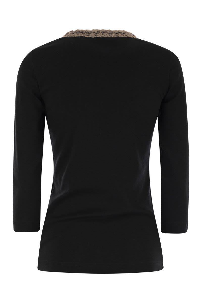 Fabiana Filippi – T-Shirt mit 3/4-Ärmeln und Ausschnittdetails