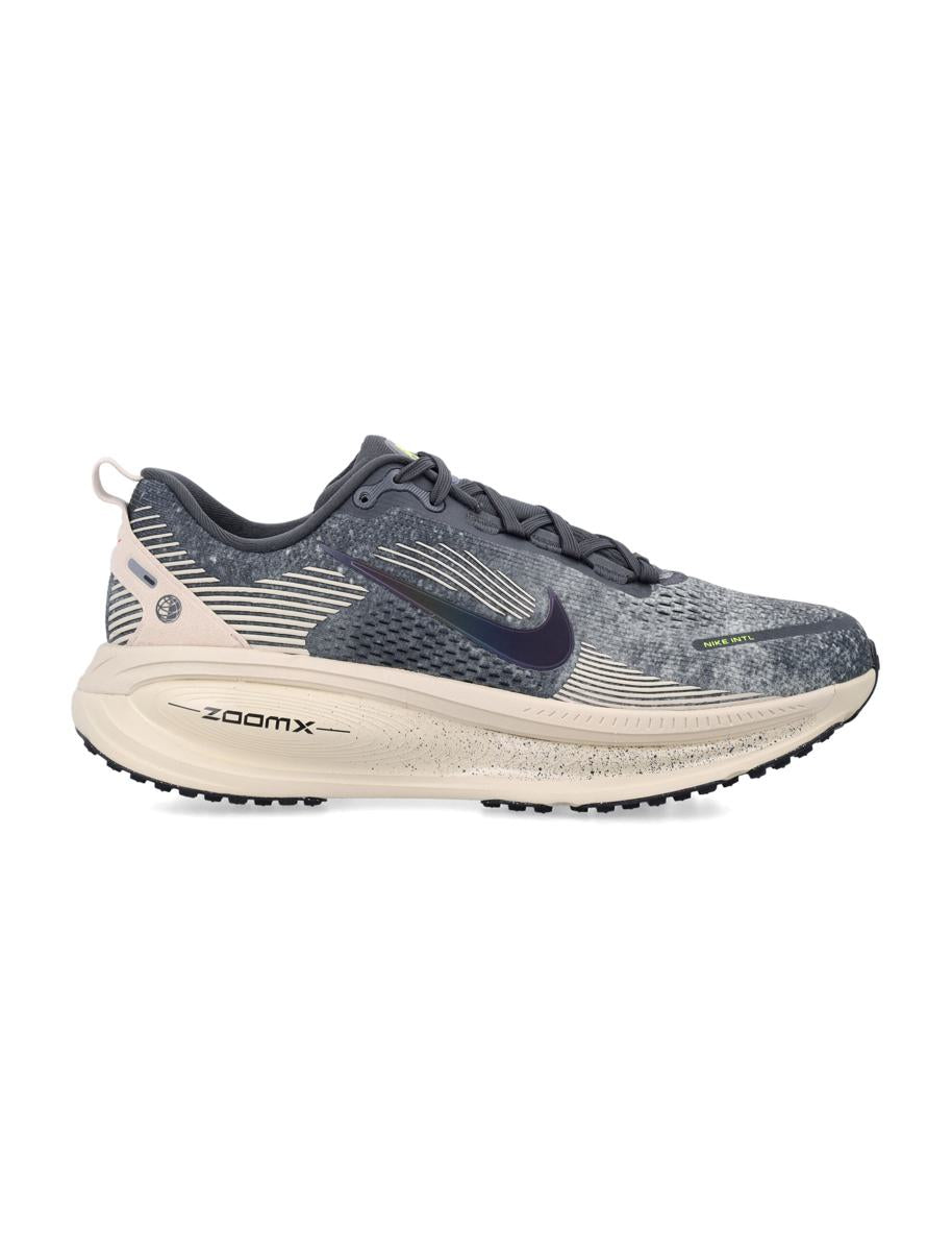 Nike Vomero 18 Laufschuhe