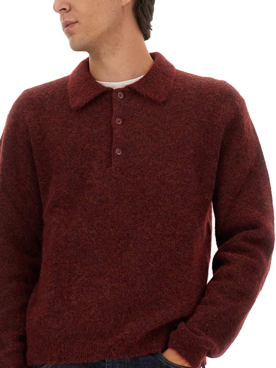 Sonnenblumen-Wollpullover mit Polokragen