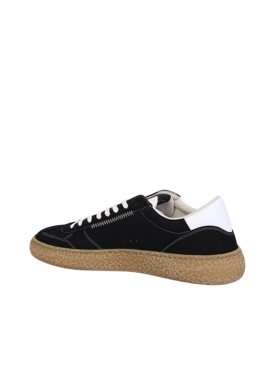Puraai Sneaker