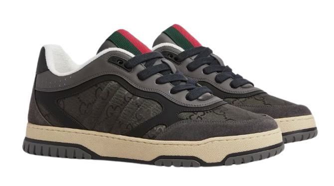 Flache Gucci-Schuhe