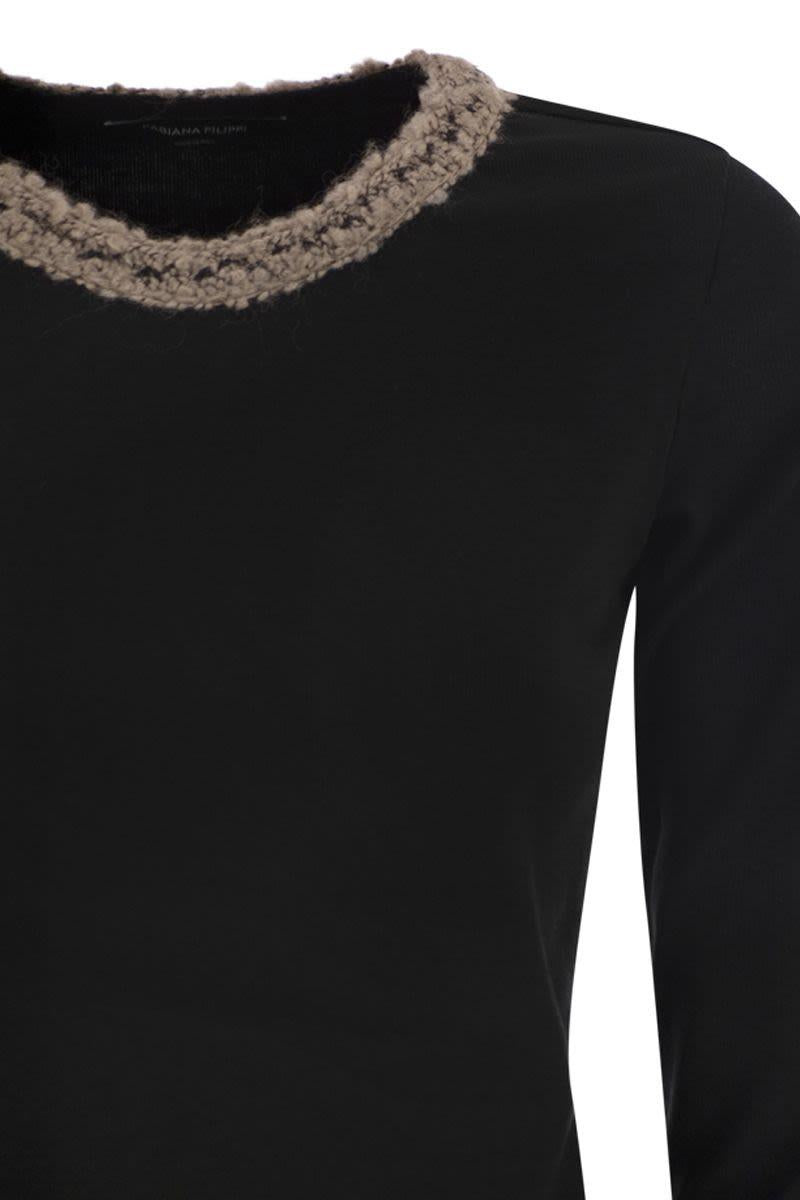 Fabiana Filippi – T-Shirt mit 3/4-Ärmeln und Ausschnittdetails
