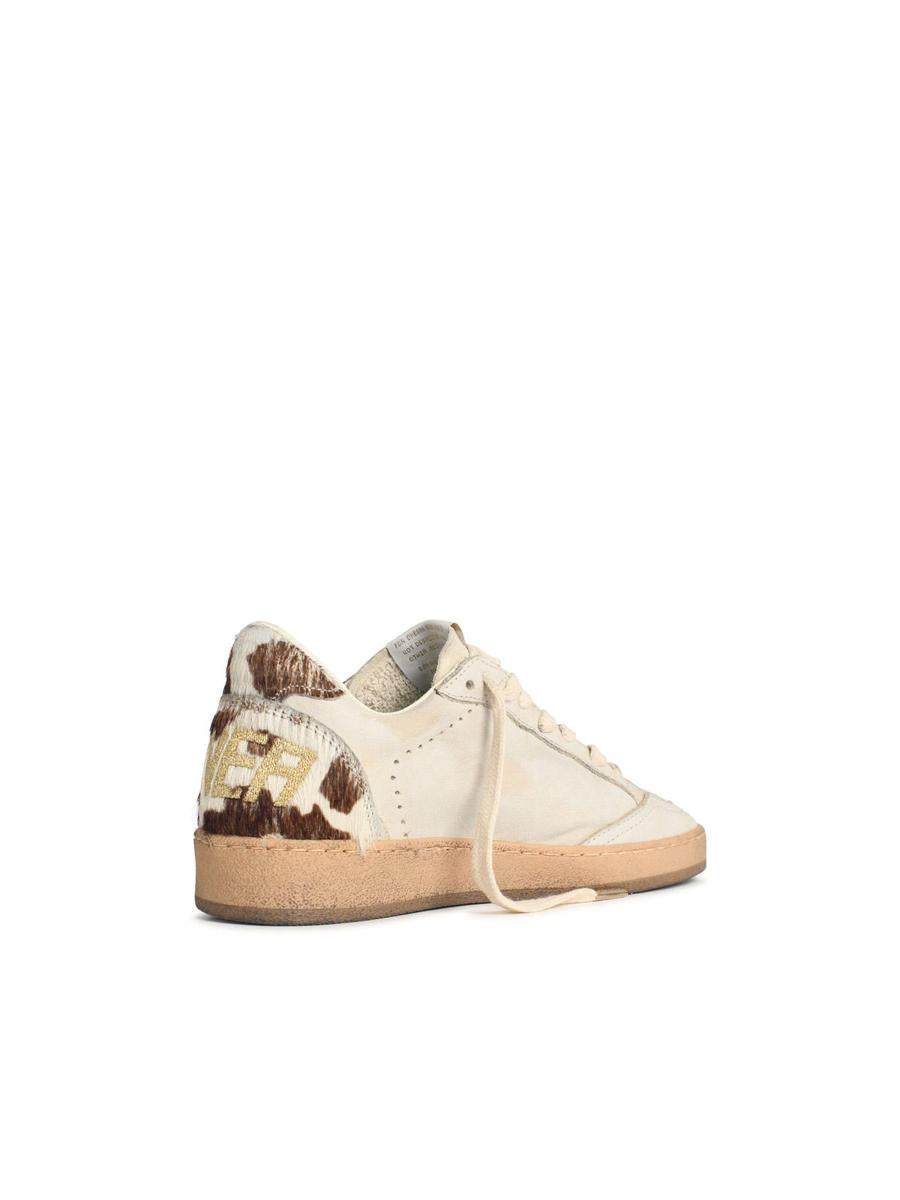 Golden Goose „Ball Star“ Sneakers aus weißem Wildleder und Ponyleder