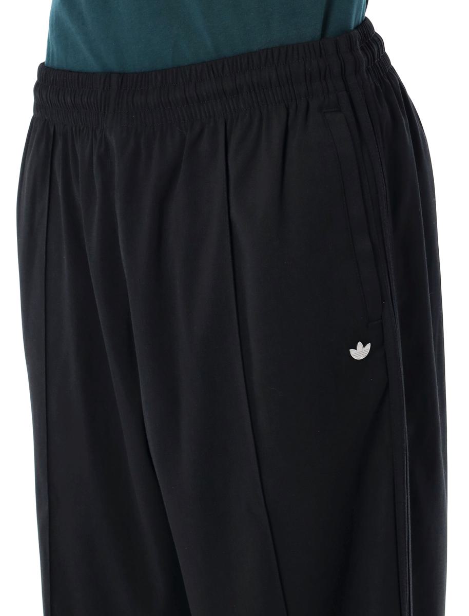 Adidas Originals – Premium Baggy-Trainingshose in Schwarz
