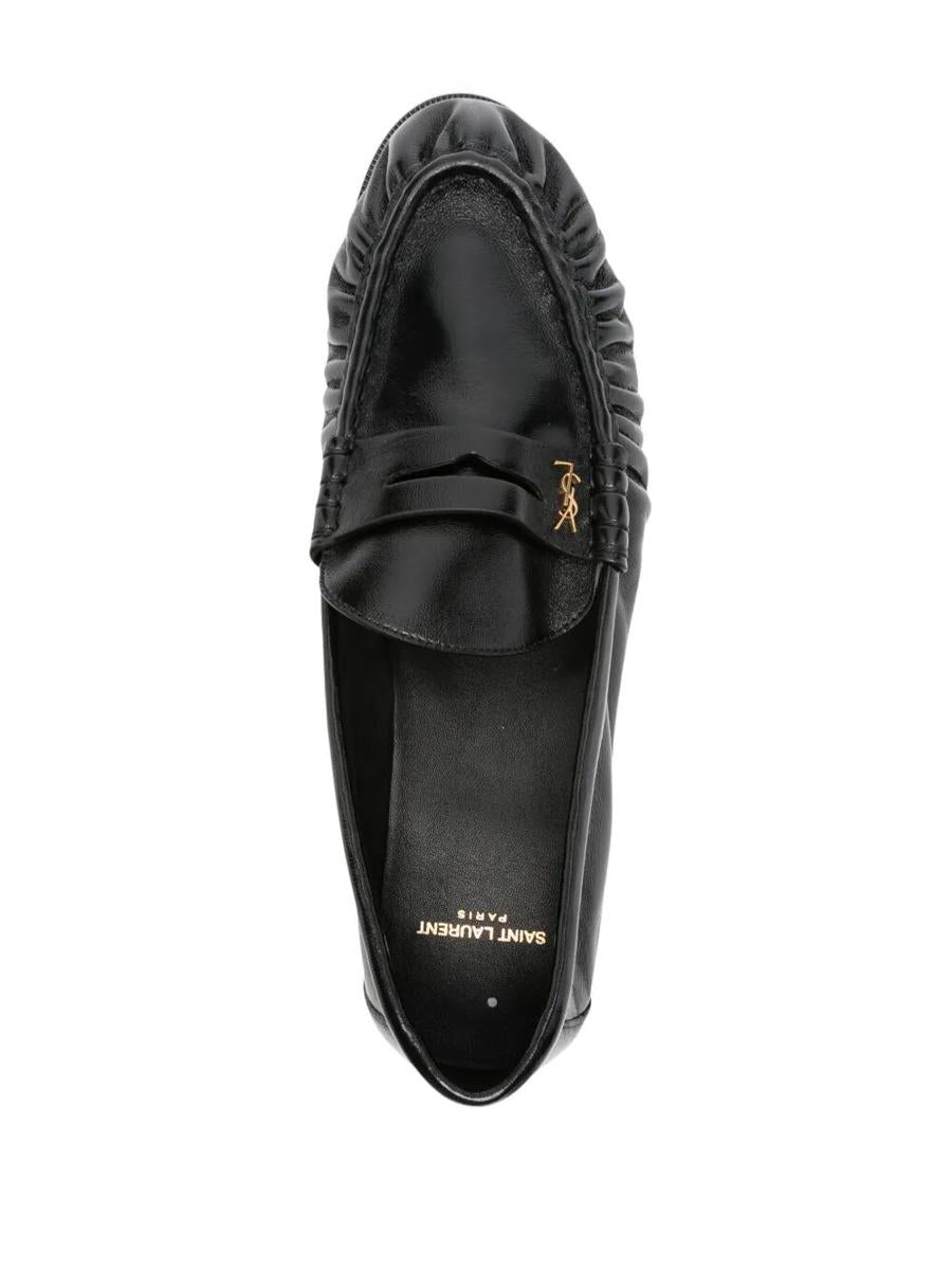 Saint Laurent Le Loafer Supple In Shiny Leather Schuhe