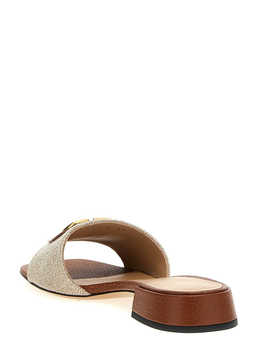 Valentino Garavani Valentino Garavani Vlogo-Slides