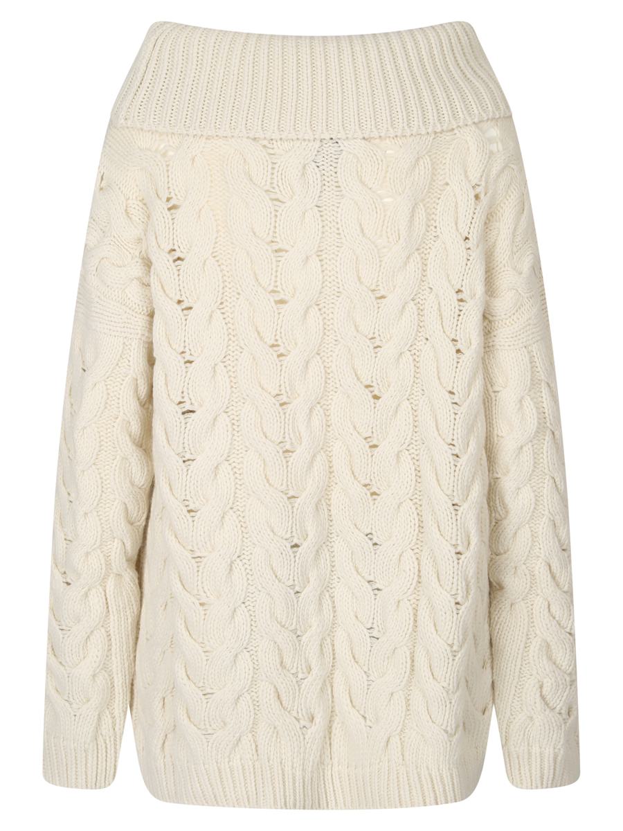 Pullover genommen