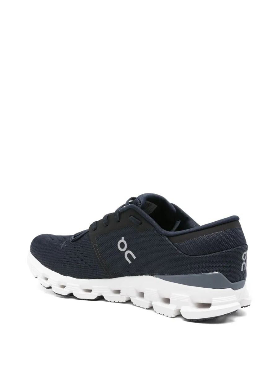 On Running „Cloud X 4“ Sneaker Schuhe