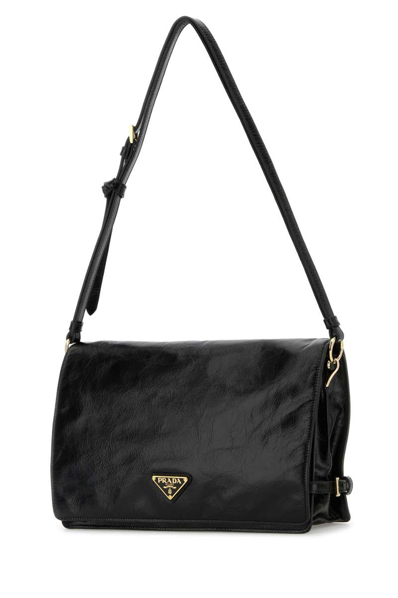 Prada-Handtaschen.