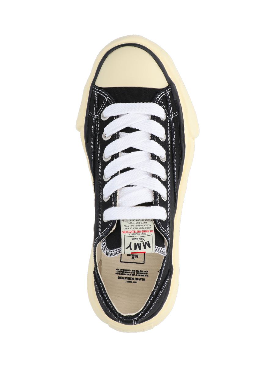 Sneakers von Maison Mihara Yasuhiro