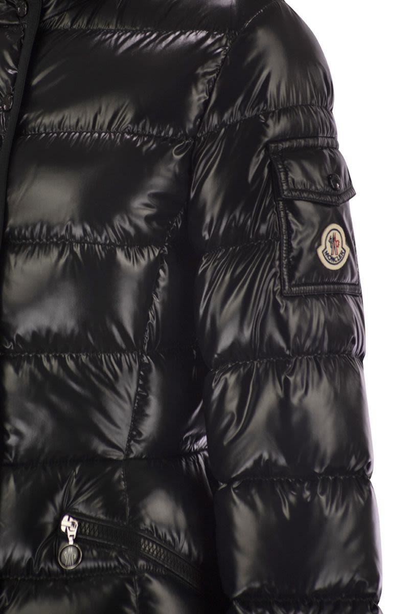 Moncler Barante – Kurze Daunenjacke mit Kapuze