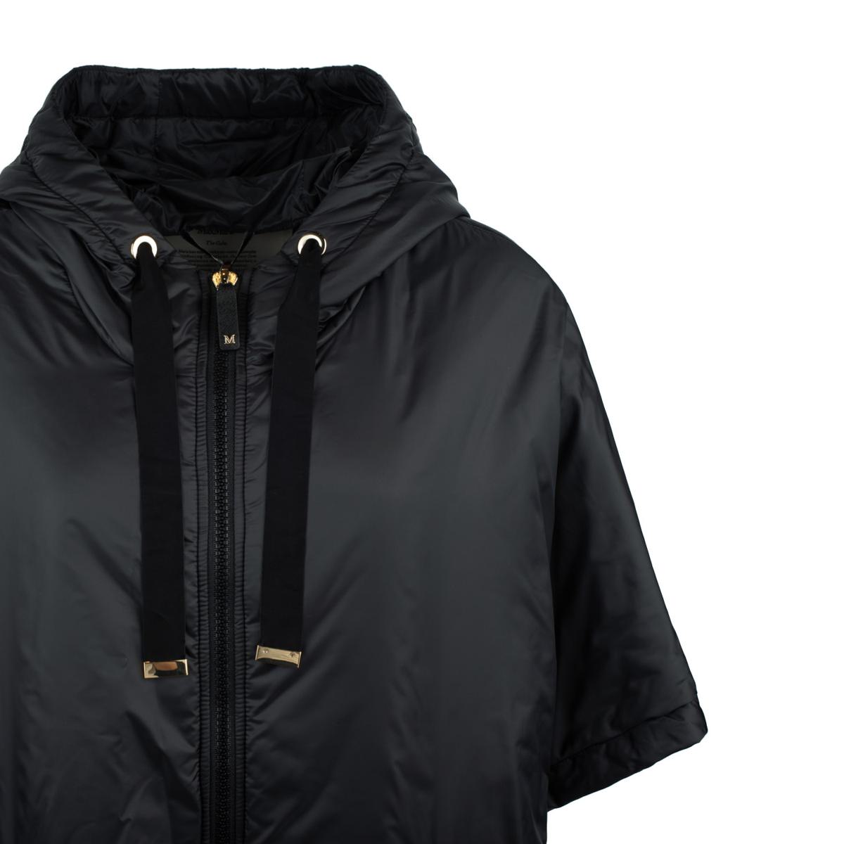Max Mara – Schwarzer, wattierter Umhang mit tropfnasser Canvas-Kapuze