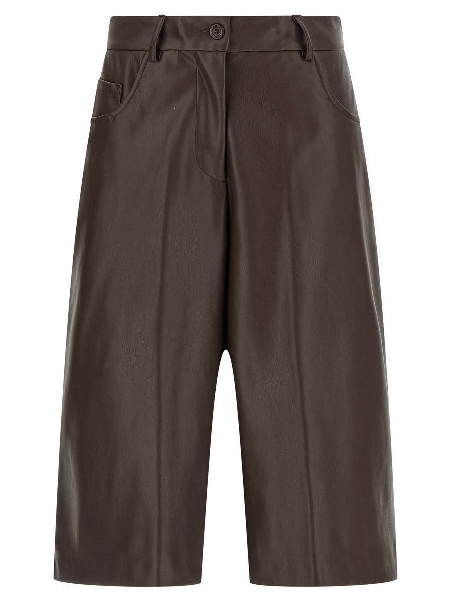 Hautfarbene Bermudashorts in Lederoptik