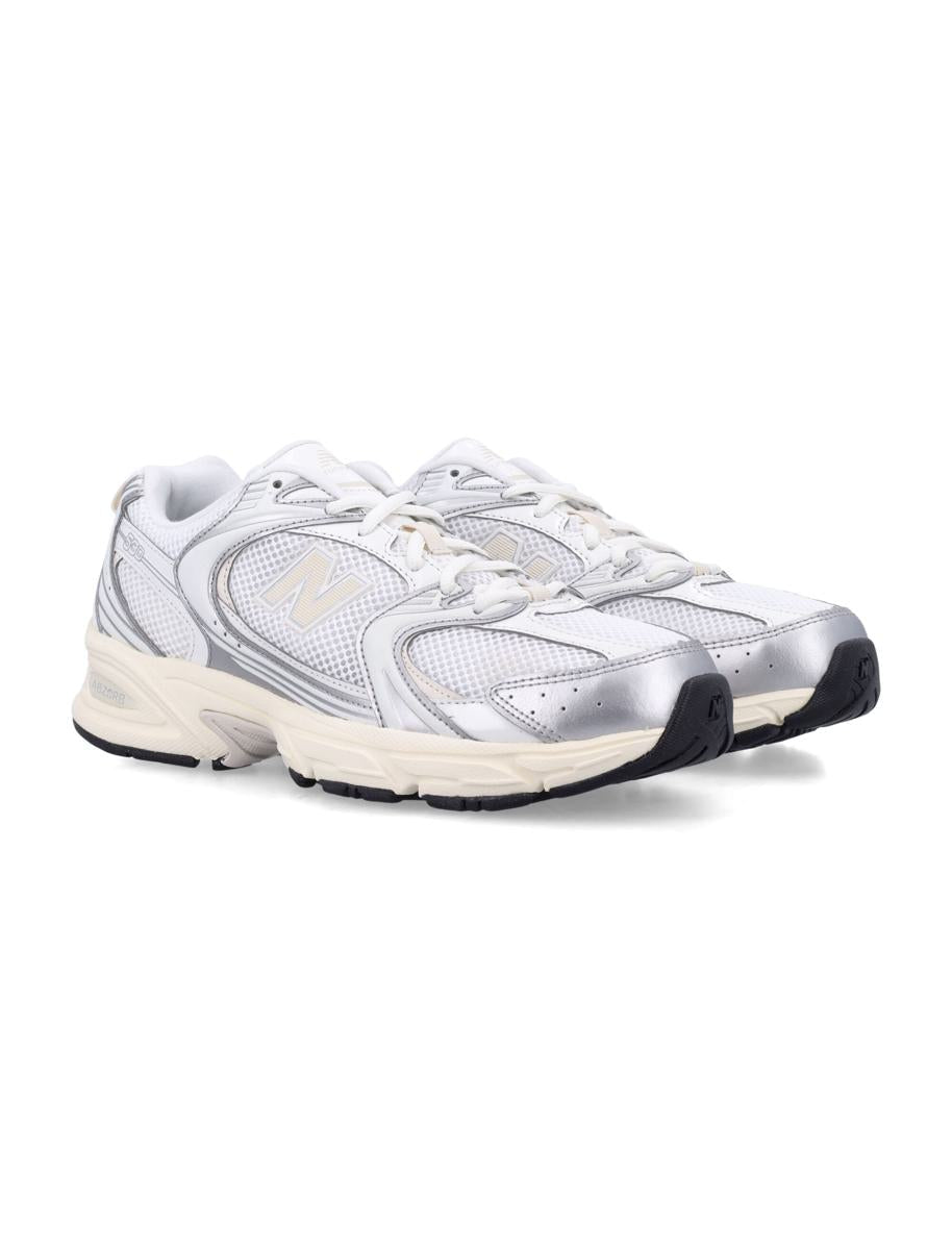 New Balance Unisex 530 Sneaker
