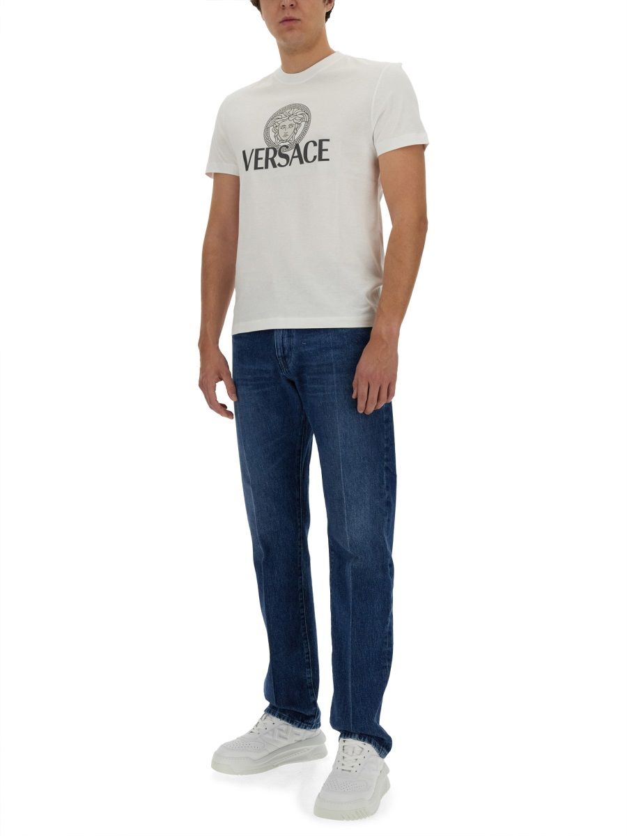 T-Shirt mit Versace-Logo