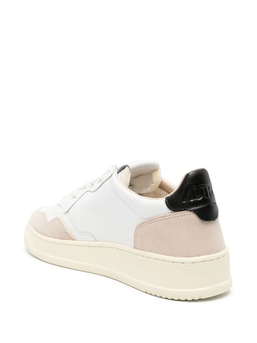 Autry „Medalist Low“ Wildleder-Sneakers