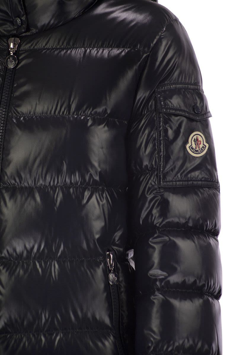Moncler Courcelles – Midi-Daunenjacke mit Kapuze