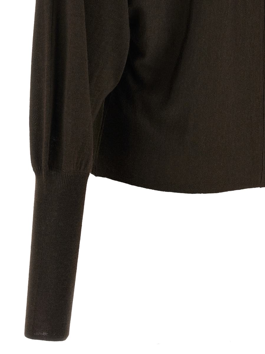 Nackter Wollpullover