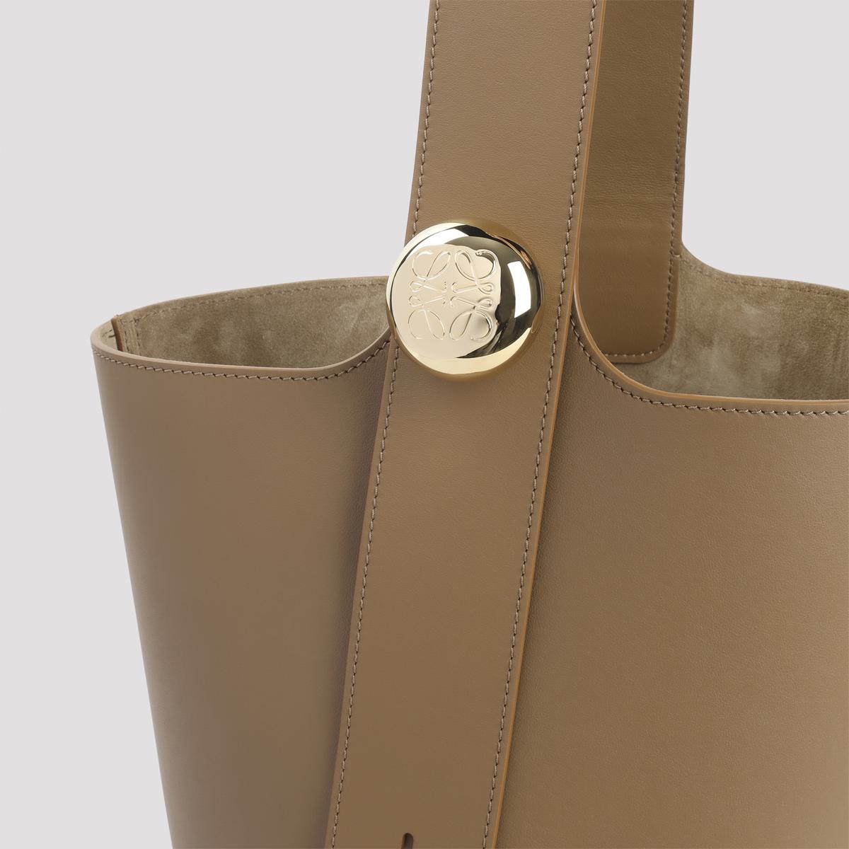 Loewe Schultertaschen