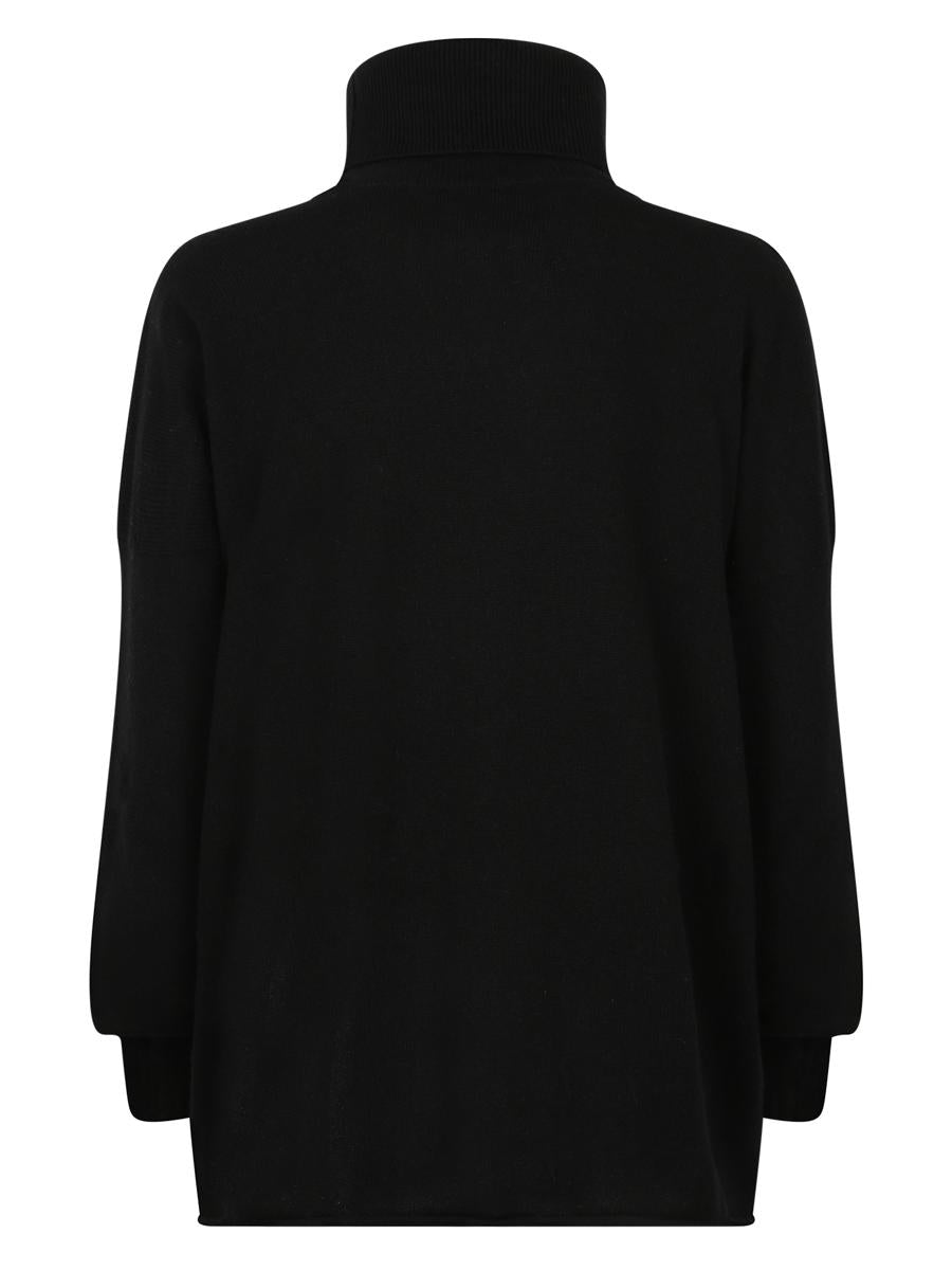 Pullover genommen