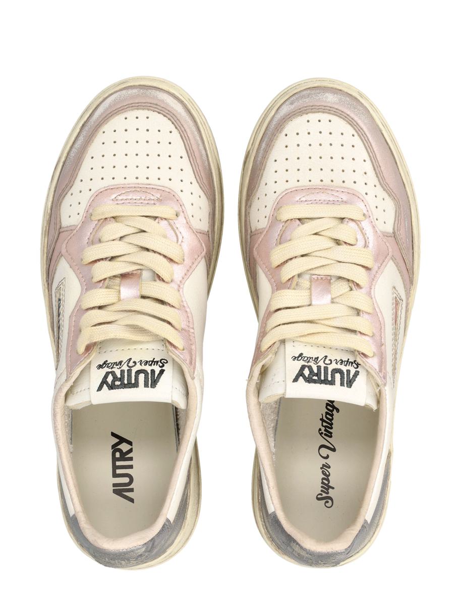 Autry Medalist Low Super Vintage Damen-Sneaker in Weiß und Rosa