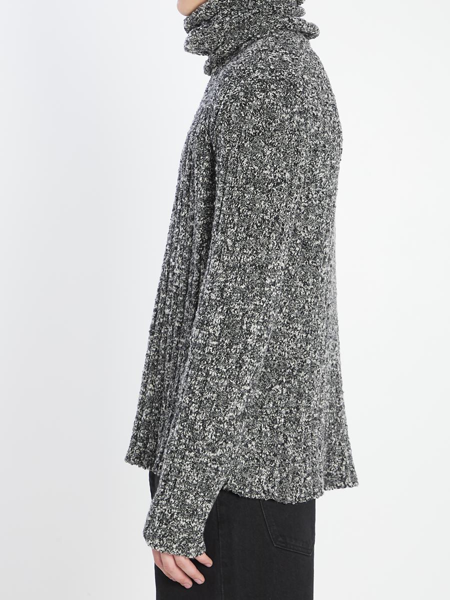 Rollkragenpullover