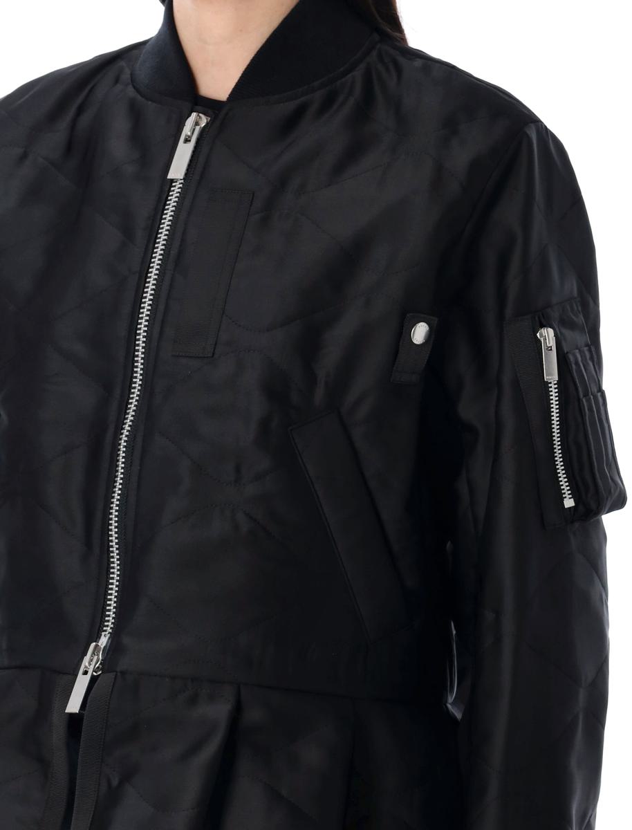 Sacai – Gesteppter Satinblouson