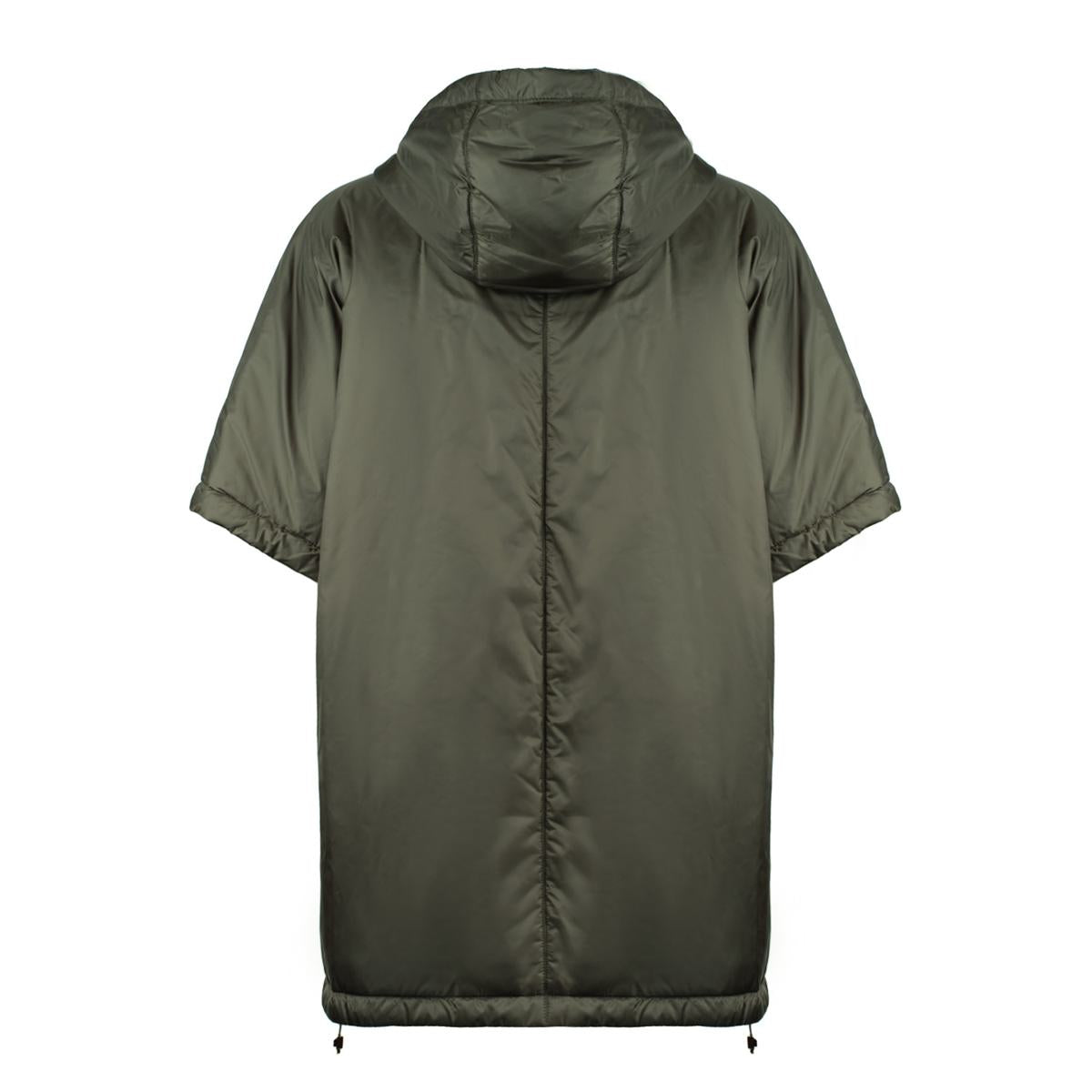 Max Mara – Gepolsterter Umhang in Grün-Khaki mit tropfnasser Canvas-Kapuze