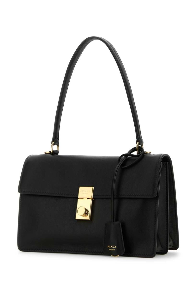 Prada-Handtaschen.