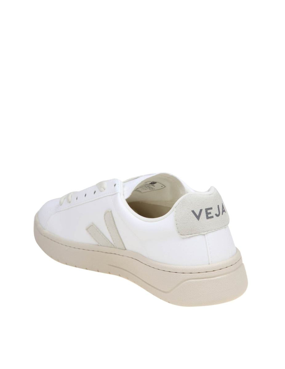 Veja Sneakers aus beschichteter Bio-Baumwolle