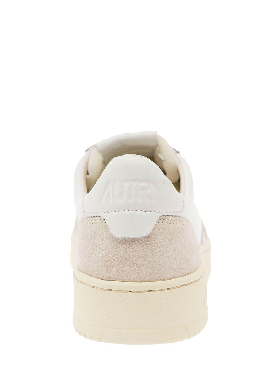 Weiße Low-Top-Sneaker „Medalist“ mit beigen Wildlederdetails aus Leder für Herren
