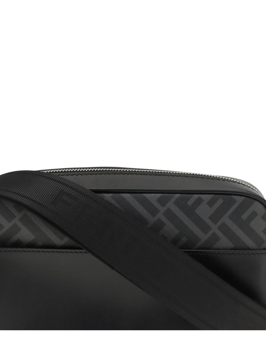 Fendi Schultertaschen