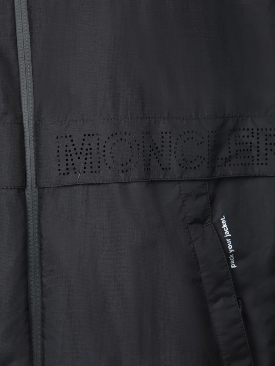 Moncler Grenoble Jacken